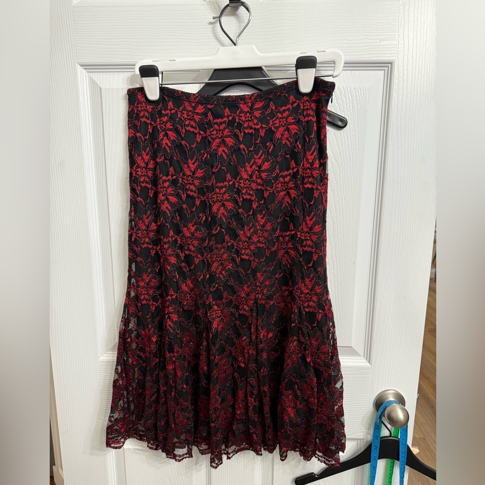 Gothic Black + Red Lace Midi Skirt Witchy Hadestown Vibes Y2K Notations Petite L